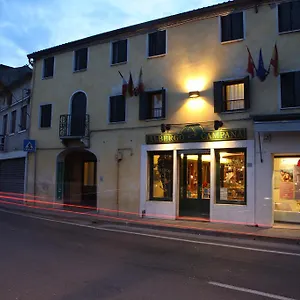 2* Hotel Campana